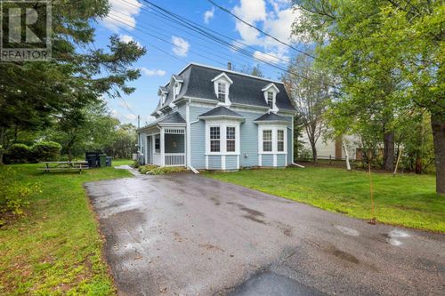 7 Barrymore Court, Charlottetown, PE, C1A8C6 | Card Image