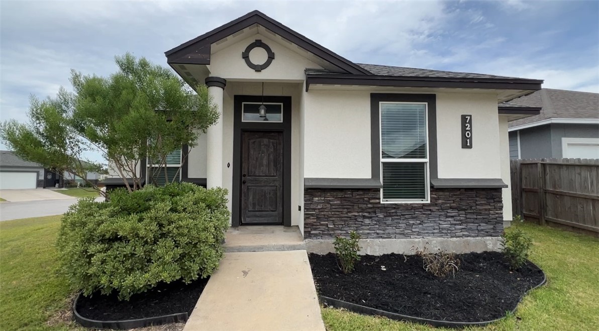 Lake Placid Dr, Corpus Christi, TX 78414