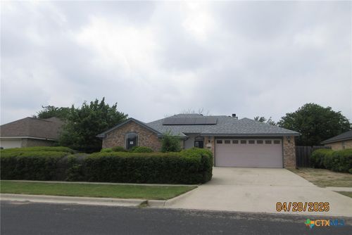 5001 Joseph Dr, Killeen, TX, 76542-6218 | Card Image
