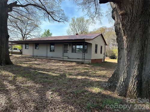 8245 Smith Rd, Stanfield, NC, 28163-8647 | Card Image