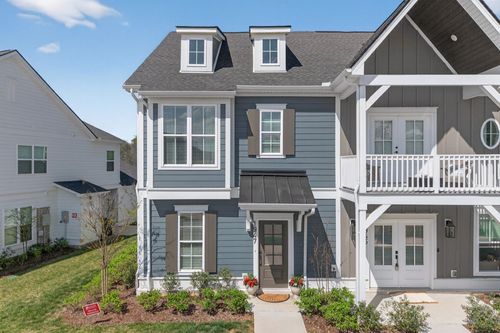 1947 Amacher Dr, Spring Hill, TN, 37174-9501 | Card Image