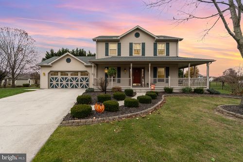 34 Chinkapin Dr, New Oxford, PA, 17350-9349 | Card Image