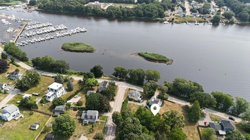 70 River Rd, Pawcatuck, CT, 06379-2063 | Card Image