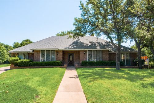 510 Dunn Ct, Grapevine, TX, 76051-2954 | Card Image