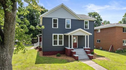 corner-of-elk-andamp-wisc-1025 Wisconsin Street, Stevens Point, WI, 54481 | Card Image