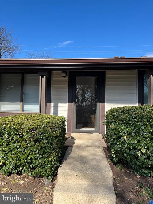 10172 Scotch Hill Dr, UPPER MARLBORO, MD, 20774-1050 | Card Image