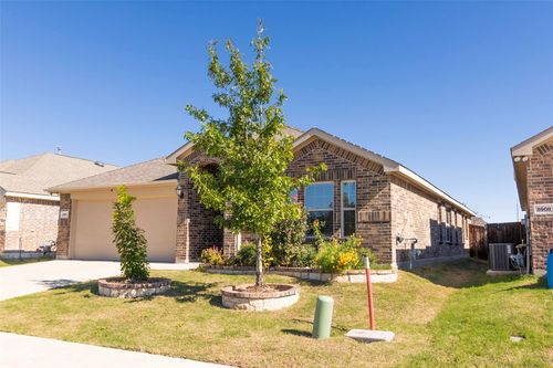 8912 Finn Ln, Fort Worth, TX, 76131-3409 | Card Image