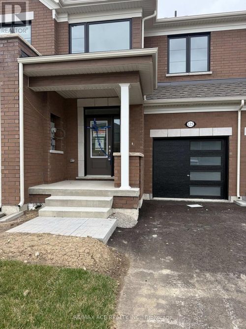125 Sanderson Drive, Kawartha Lakes (Lindsay), ON, K9V0S7 | Card Image