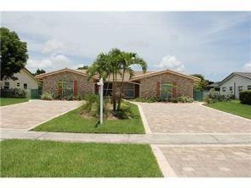 4301 Nw 110th Ave, Coral Springs, FL, 33065-7723 | Card Image