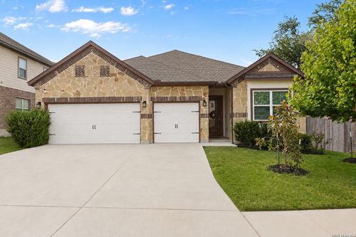 9015 Mendrin Rdg, Fair Oaks Ranch, TX, 78015-2226 | Card Image