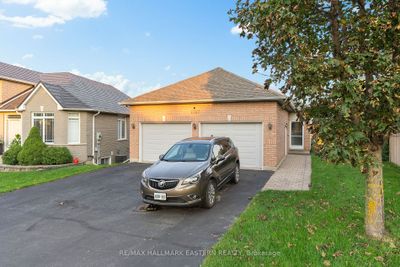 1107 Baker St, House other with 2 bedrooms, 2 bathrooms and 6 parking in Peterborough ON | Image 3