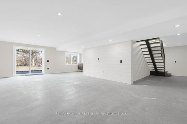 109387A Highway 7 Highway, House other with 3 bedrooms, 3 bathrooms and 6 parking in Tweed ON | Image 27