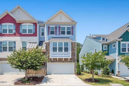 549 Metro Sta, Apex, NC, 27502-2474 | Card Image