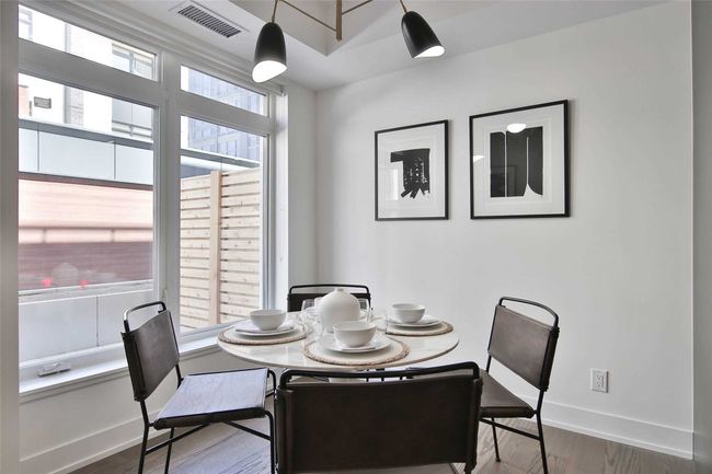 09 - 55 Nicholas Ave, Condo with 3 bedrooms, 3 bathrooms and 1 parking in Toronto ON | Image 7