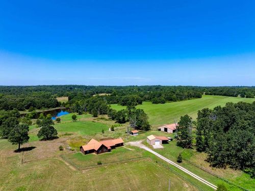 375 Greasy Creek Rd, Salem, AR, 72576-9062 | Card Image