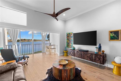 201b-2571 Citrus Lake Dr, NAPLES, FL, 34109 | Card Image