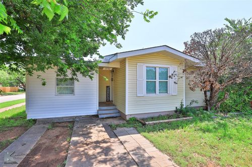 1733 N Mockingbird Ln, Abilene, TX, 79603-3323 | Card Image