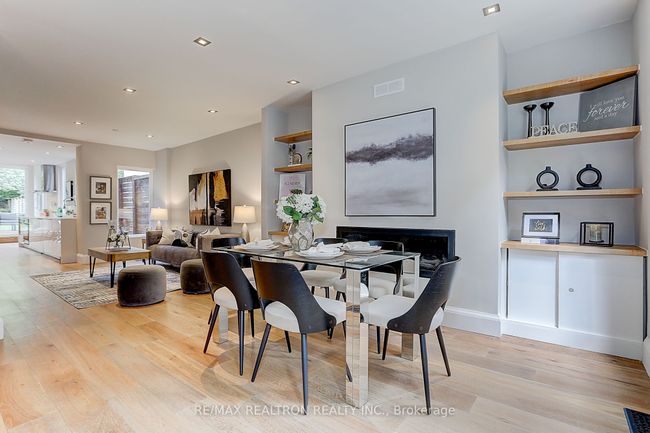 14 Marion St, House attached with 3 bedrooms, 3 bathrooms and null parking in Toronto ON | Image 4