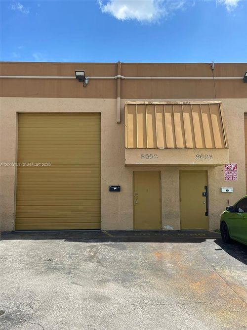 8092 Nw 67th St, Medley, FL, 33166-2730 | Card Image