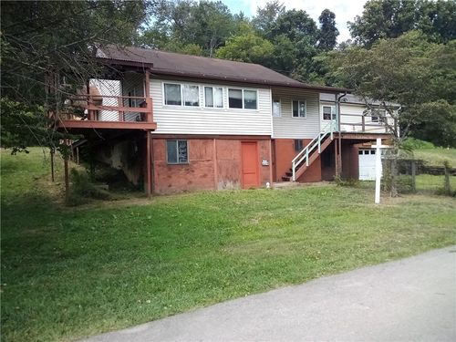 48 Vesta St, Denbo, PA, 15429-1022 | Card Image