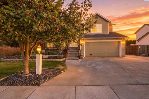 7201 W Fifth Pl, Kennewick, WA, 99336 | Card Image