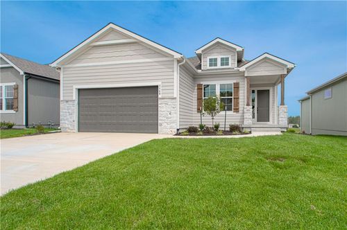 1148 Sw Whitby Dr, Lee's Summit, MO, 64083-6103 | Card Image