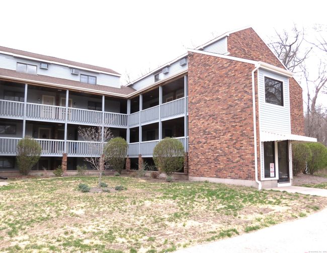 APT-13 - 492 S Street Ext, Condo with 1 bedrooms, 1 bathrooms and null parking in Bristol CT | Image 19