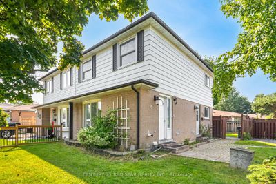 95 Glenmore Cres, House attached with 4 bedrooms, 3 bathrooms and 4 parking in Brampton ON | Image 1