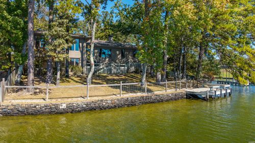 405 Peninsula Dr, Hot Springs, AR, 71901-8701 | Card Image