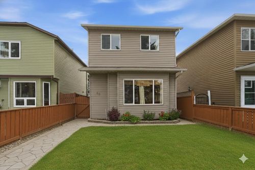 43 Martindale Crt Ne, Calgary, AB, T3J2V8 | Card Image