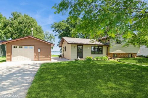W9463 Stone Ledge Road, WESTFORD, WI, 53916 | Card Image