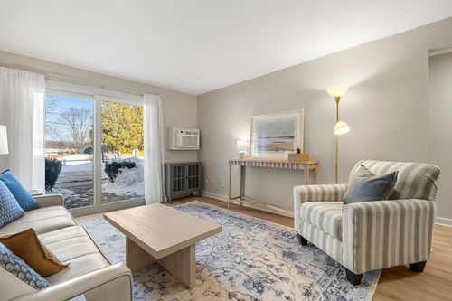 1-25-1 Brown Ave, Amesbury, MA, 01913-1155 | Card Image