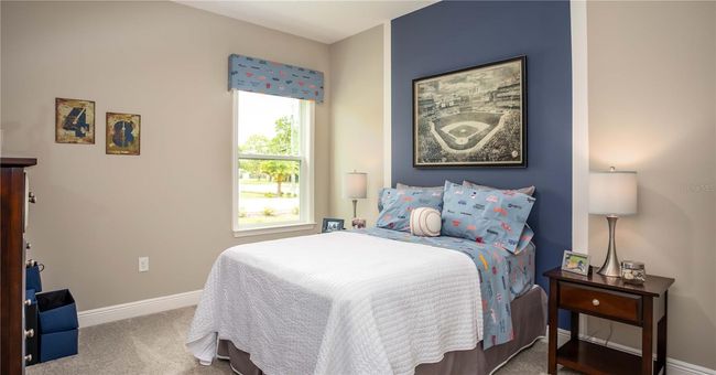 Model home - actual features may vary. | Image 11