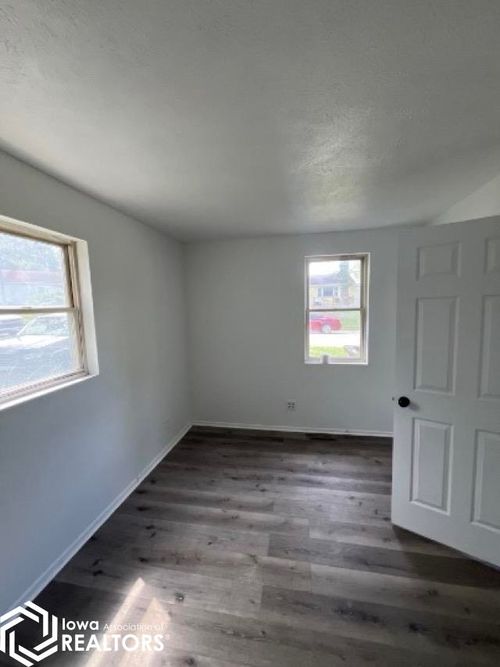 507 Fir Street, Shenandoah, IA, 51601 | Card Image