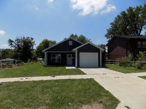 534 Barrow St, MOBERLY, MO, 65270-2341 | Card Image
