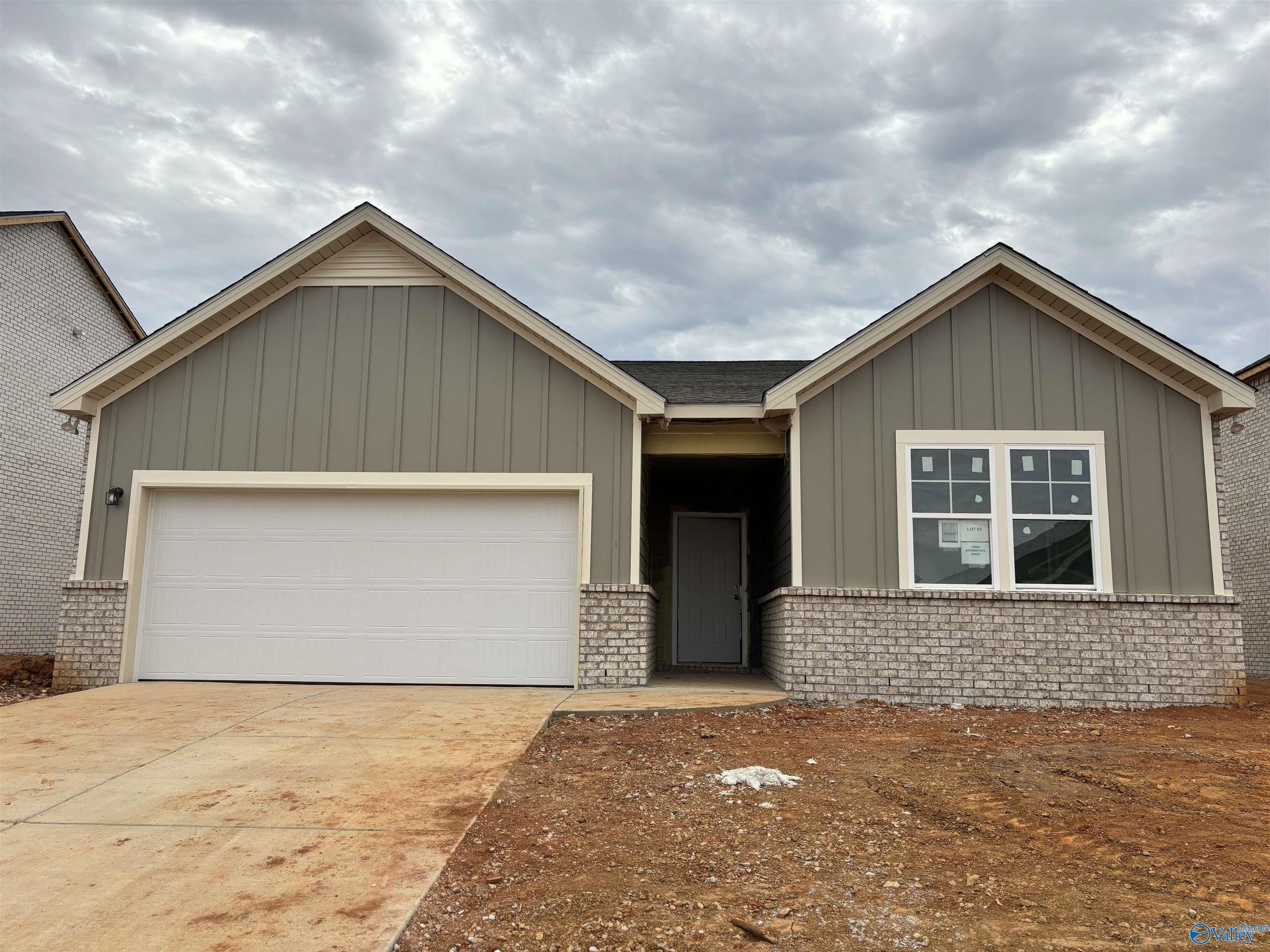 Arrowhead Dr, Athens, AL 35611 #1