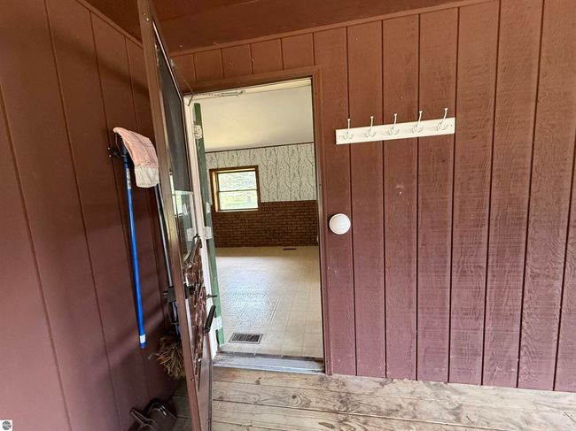 3910 S Vandermeulen Rd, House other with 2 bedrooms, 1 bathrooms and null parking in Mc Bain MI | Image 42