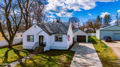 1613 N 7th St, Coeur D Alene, ID, 83814-3348 | Card Image