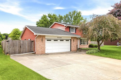 7559 Ellie St, Saginaw, MI, 48609-4923 | Card Image