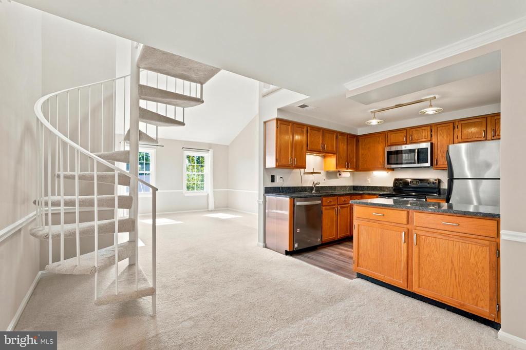 Residential Lease in WOODBRIDGE 5