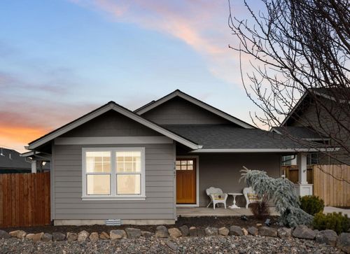 3467 W Antler Ave, Redmond, OR, 97756-7266 | Card Image