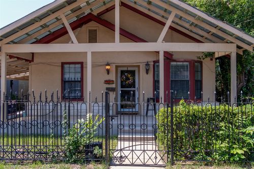 2607 E Cesar Chavez St, Austin, TX, 78702-4703 | Card Image