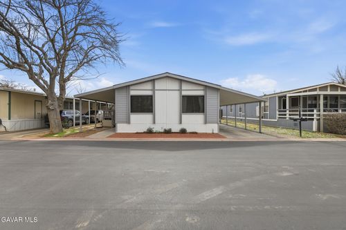 226-3524 E Avenue R, Palmdale, CA, 93550-5065 | Card Image