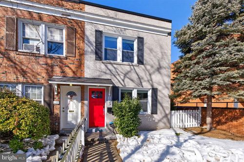 124 Baggett Pl, ALEXANDRIA, VA, 22314-2711 | Card Image