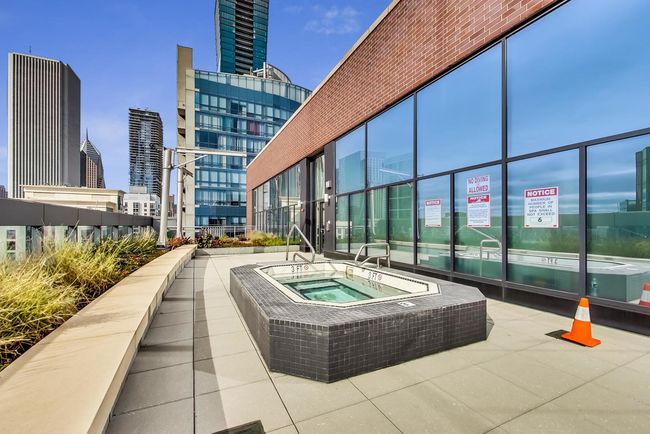 UNIT-1405 - 450 E Waterside Dr, Condo with 1 bedrooms, 1 bathrooms and 1 parking in Chicago IL | Image 44