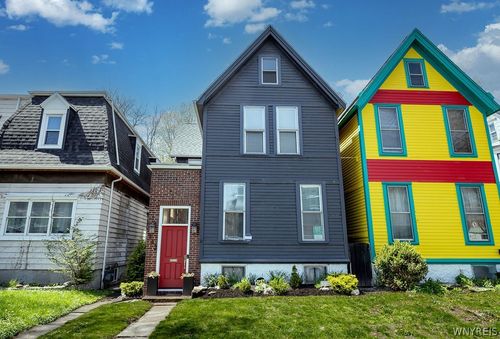 142 N Pearl St, Buffalo, NY, 14202-1108 | Card Image