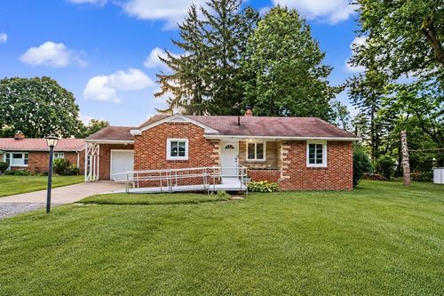 211 Oakwood Dr, Mansfield, OH, 44906-3046 | Card Image