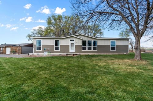 7651 Nw Edwards Rd, Prineville, OR, 97754-9029 | Card Image