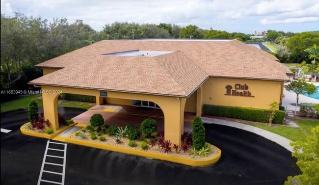 APT-203A - 1251 Sw 134 Th Way, Condo with 1 bedrooms, 2 bathrooms and null parking in Pembroke Pines FL | Image 8