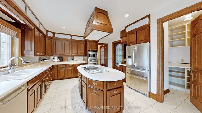 25 Quail Run Blvd, House other with 4 bedrooms, 7 bathrooms and 15 parking in Maple ON | Image 14